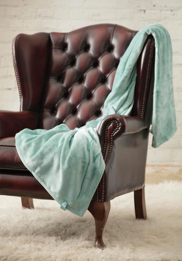 Heat Holders - Extra Soft Warm 1.7 TOG Luxury Thermal Fleece Blanket - Picture 42 of 66